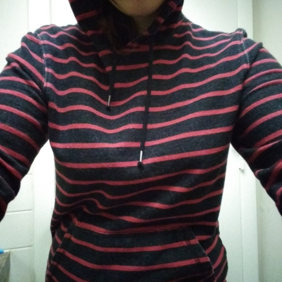 On the byas hoodie - Picture 4 of 5